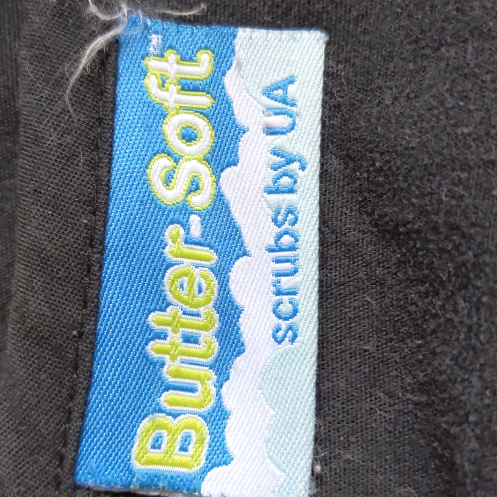 Scrub top - Picture 6 of 6